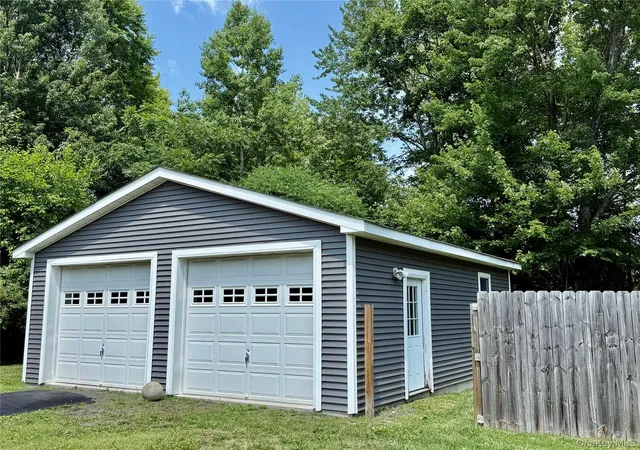 Photo 4 of Sale Pending at 1906 Route 300, Newburgh (town), NY 12550 | MLS# 1024402 | Listing updated on 2026-08-12