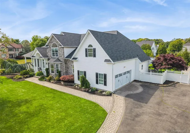 1st image of 5 Biltmore Dr, Brookhaven, NY 11786 | MLS# 1024409