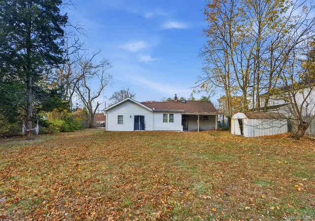 4th image of 36 Ralph Ave, Islip, NY 11717 | MLS# 1024438