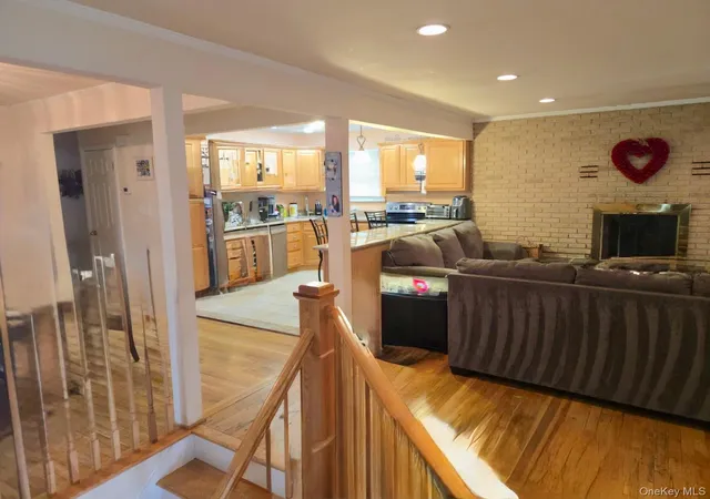 2nd image of 131 Ethel St, Hempstead, NY 11580 | MLS# 1024451