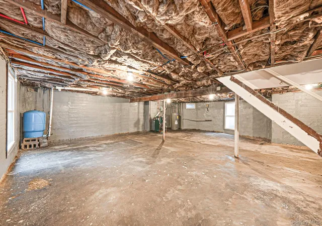 29th image of 970 Hillman St, West Hempstead, NY 11552 | MLS# 1024461