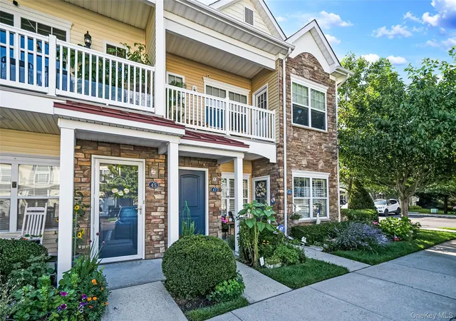 2nd image of 47 Barley Ln, Brookhaven, NY 11772 | MLS# 1024468