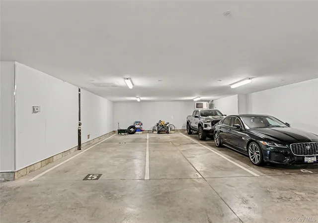 2nd image of 740 Davenport Ave, New Rochelle, NY 10805