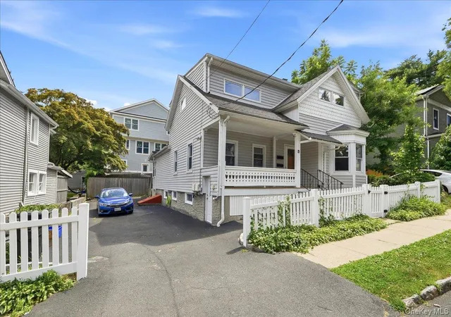 Homes for sale in Greenburgh, NY | 86 Maple St, Greenburgh, NY 10522 | MLS# 1024486
