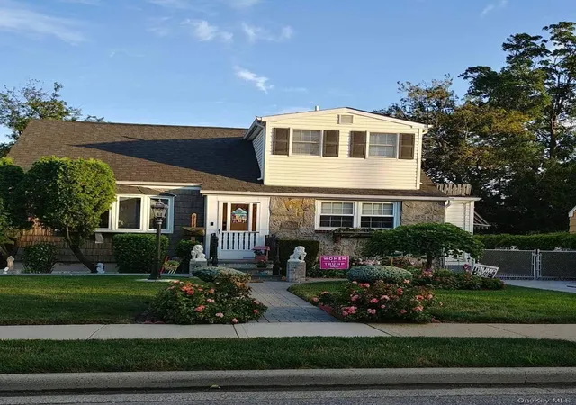 Photo 1 of Single family home for sale at 2618 Natta Blvd, Hempstead, NY 11710 | MLS# 1024500 | Listing updated on 2026-10-07
