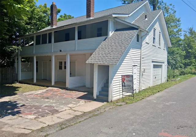 Homes for sale in Wawarsing, NY | 215 Maple Ave, Wawarsing, NY 12446 | MLS# 1024501