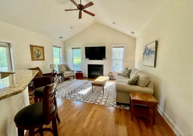 Listing Photo 3 - Condo for sale in building located at 10 Maggie May Wy, Cold Spring, NY 10516