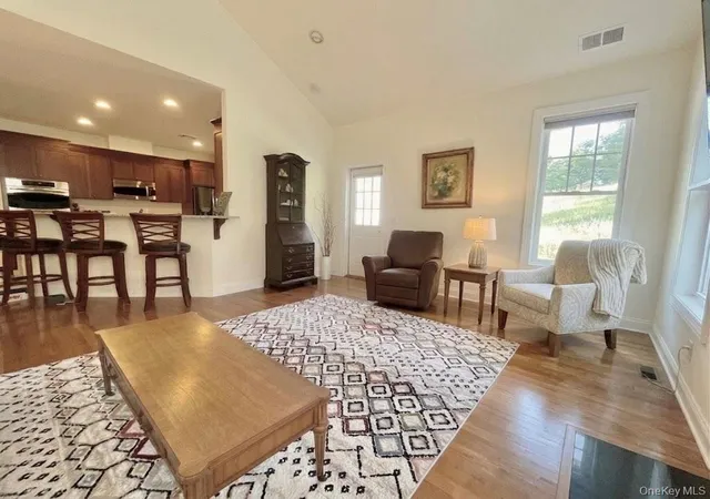 Listing Photo 4 - Condo for sale in building located at 10 Maggie May Wy, Cold Spring, NY 10516