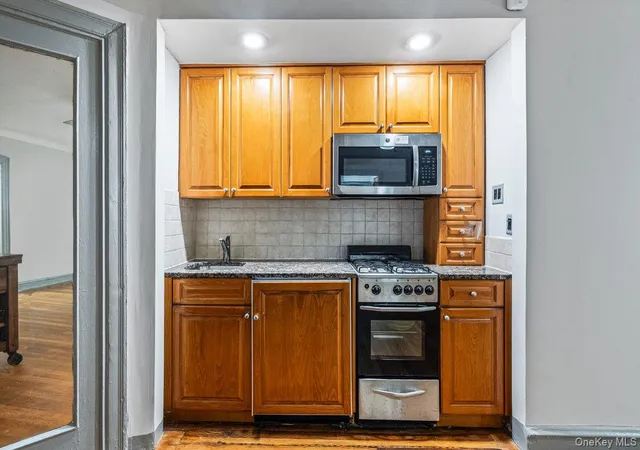 5th image of 150 Burns St #2G, New York, NY 11375 | MLS# 1024551
