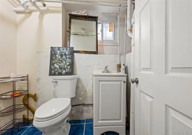 38th image of 46 Meadow Ln, New Rochelle, NY 10805 | MLS# 1024552