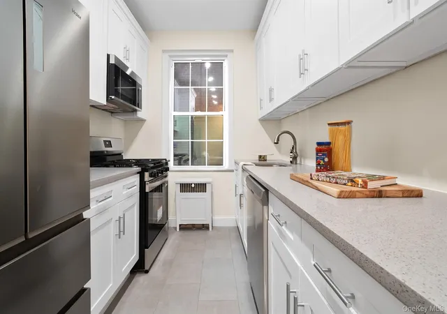 4th image of 110-07 73Rd Rd, Queens, NY 11375