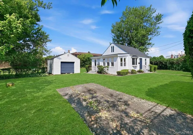 5th image of 310 West Dr, Babylon, NY 11726 | MLS# 1024557