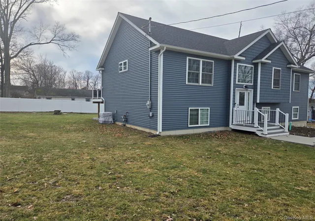 2nd image of 13 Avenue B, Middletown, NY 10940 | MLS# 1024560