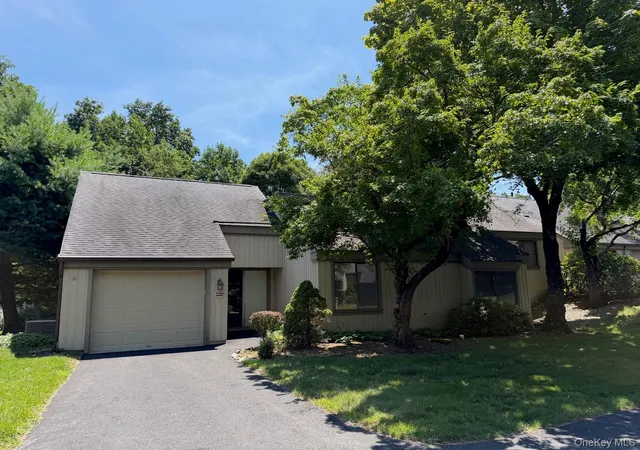 Photo 1 of Sale Pending at 493 Heritage Hills #A, Somers, NY 10589 | MLS# 1024568 | Listing updated on 2026-08-14