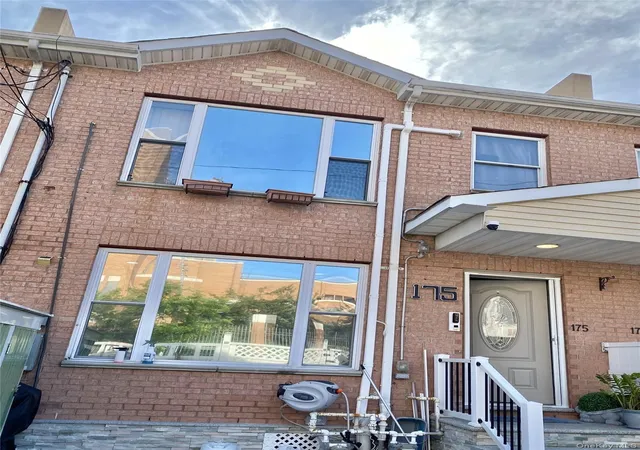 1st image of 175 Bch 29 Street, New York, NY 11691 | MLS# 1024574