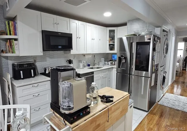 2nd image of 175 Bch 29 Street, New York, NY 11691 | MLS# 1024574