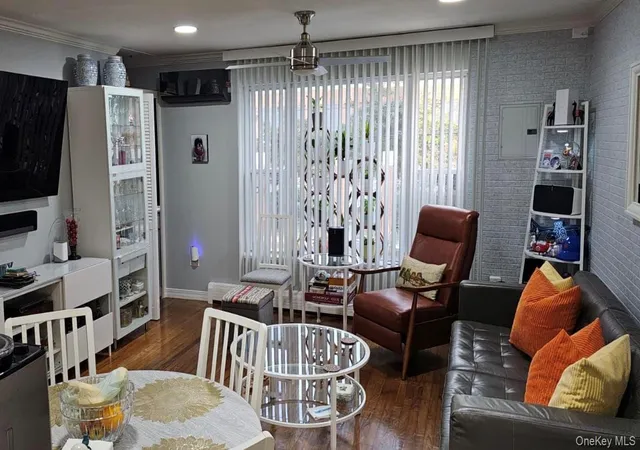 3rd image of 175 Bch 29 Street, New York, NY 11691 | MLS# 1024574