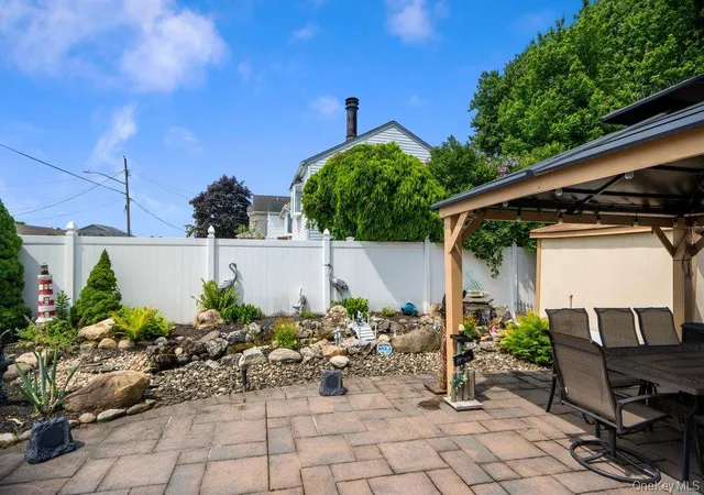34th image of 169 Wyona Ave, Lindenhurst, NY 11757 | MLS# 1024596