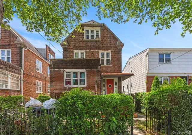 1st image of 32 S 8th Ave, Mount Vernon, NY 10550 | MLS# 1024639