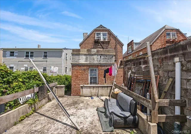 Listing Photo 2 - Condo for sale in building located at 32 S 8th Ave, Mount Vernon, NY 10550 - Unit #