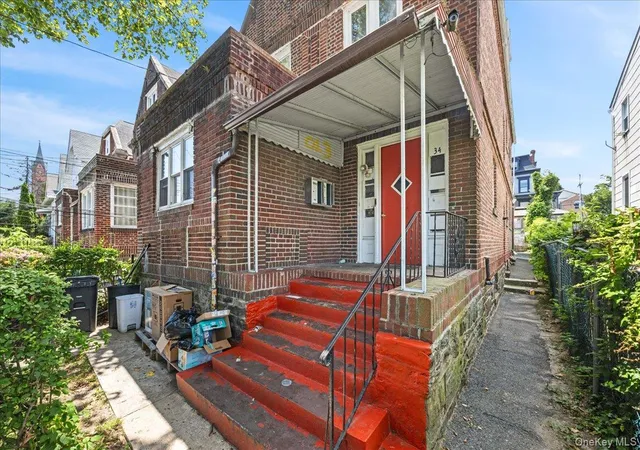 Listing Photo 5 - Condo for sale in building located at 32 S 8th Ave, Mount Vernon, NY 10550