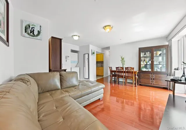 Listing Photo 4 - Condo for sale in building located at 13708 31St Rd, New York, NY 11354 - Unit #6D