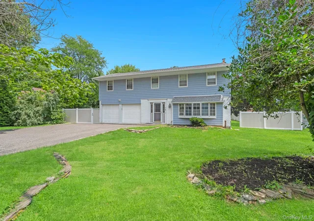 2nd image of 5 Fowler Ln, Brookhaven, NY 11766 | MLS# 1024713
