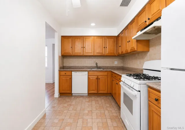 4th image of 45-36 220Th Pl, New York, NY 11361 | MLS# 1024714