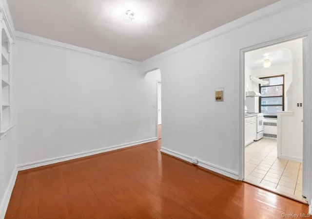 5th image of 96-11 65 Rd #305, Rego Park, NY 11374 | MLS# 1024731
