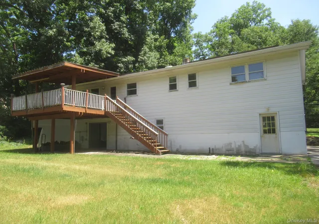 5th image of 17 Jack And Jill Rd, Pleasant Valley, NY 12569 | MLS# 1024734