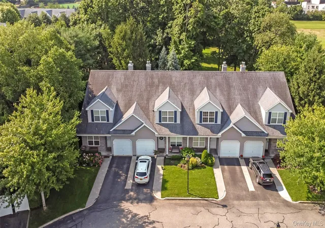 Photo 3 of Condo for sale at 149 Maya Cir, Islip, NY 11722 | MLS# 1024735 | Listing updated on 2026-09-01