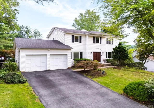 Photo 3 of Single family home for sale at 14 Bubenko Dr, Haverstraw, NY 10923 | MLS# 1024750 | Listing updated on 2026-09-17