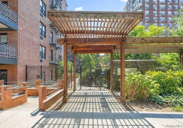 Photo 4 of House for sale at 87-10 51 Avenue #4R, New York, NY 11373 | MLS# 1024764 | Listing updated on 2026-10-06
