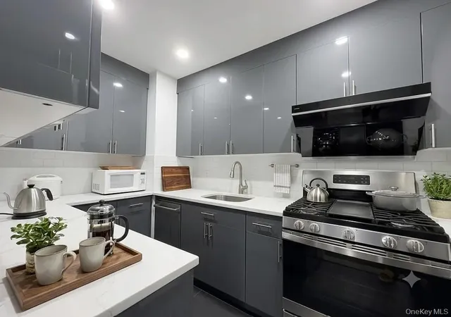 Photo 1 of House for sale at 87-10 51 Avenue #4R, New York, NY 11373 | MLS# 1024764 | Listing updated on 2026-10-06