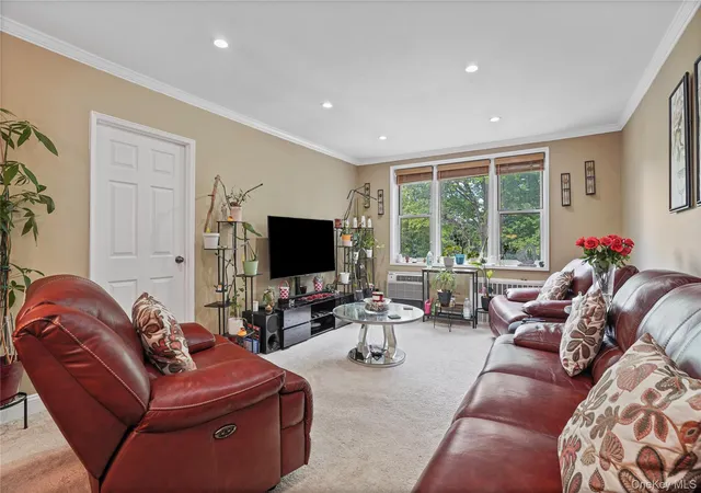 2nd image of 5 Sadore Ln #5R, Yonkers, NY 10710 | MLS# 1024765