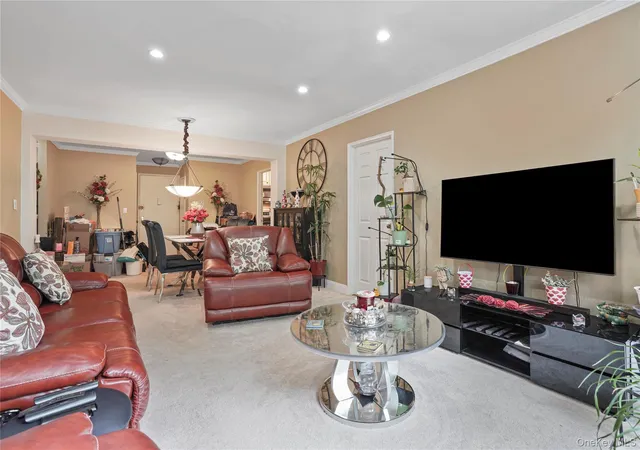 3rd image of 5 Sadore Ln #5R, Yonkers, NY 10710 | MLS# 1024765
