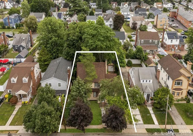 Photo 3 of Sale Pending at 116 Meadowbrook Rd, Hempstead, NY 11550 | MLS# 1024772 | Listing updated on 2026-08-21
