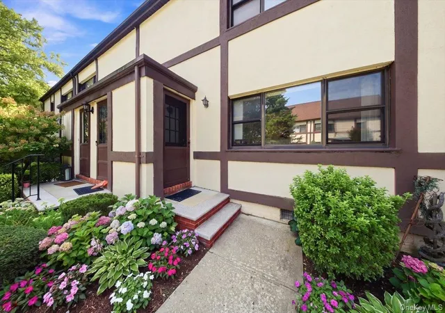 1st image of 266 Cherry Valley Ave #B1, Hempstead, NY 11530 | MLS# 1024778