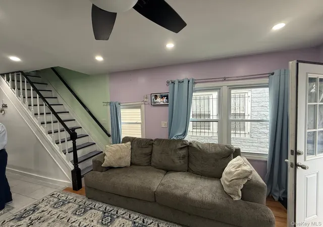 2nd image of 13117 135th Pl Pl, South Ozone Park, NY 11420 | MLS# 1024787