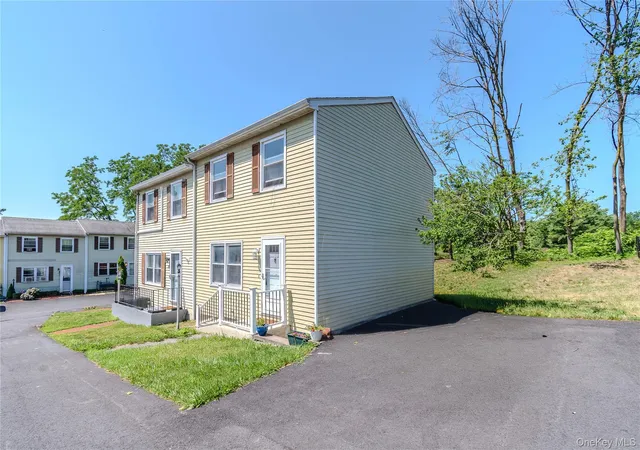 Photo 3 of Single family home for sale at 100 Rinaldi Blvd, Poughkeepsie, NY 12601 | MLS# 1024789 | Listing updated on 2026-10-04