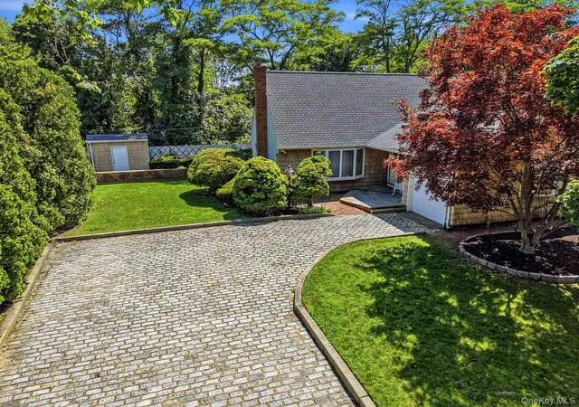 1st image of 10 Arcadia Dr, Huntington, NY 11746 | MLS# 1024796