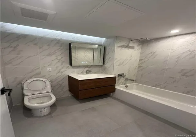 3rd image of 144-49 Northern Blvd #520, New York, NY 11354 | MLS# 1024803
