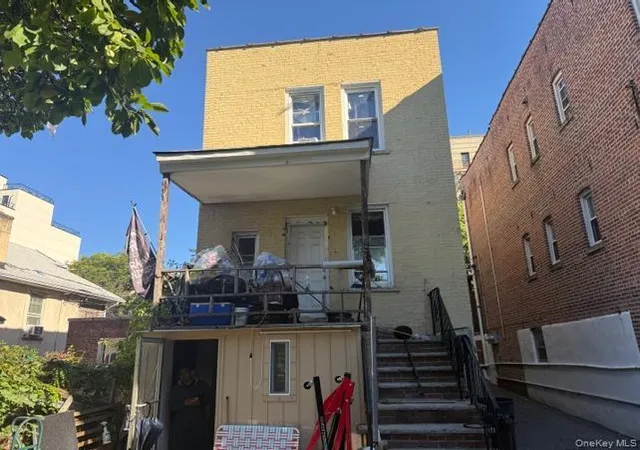 Photo 2 of Single family home for sale at 646 E 230th Street, Bronx, NY 10466 | MLS# 1024808 | Listing updated on 2026-07-12