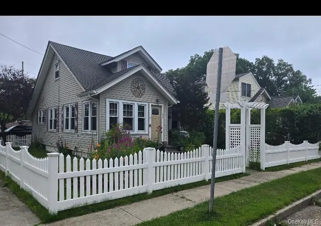 Photo 1 of Sale Pending at 61 Highland Ave, Patchogue, NY 11772 | MLS# 1024811 | Listing updated on 2026-08-12