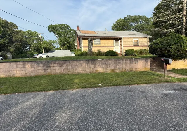 1st image of 7 Margaret Dr, Brookhaven, NY 11727 | MLS# 1024819