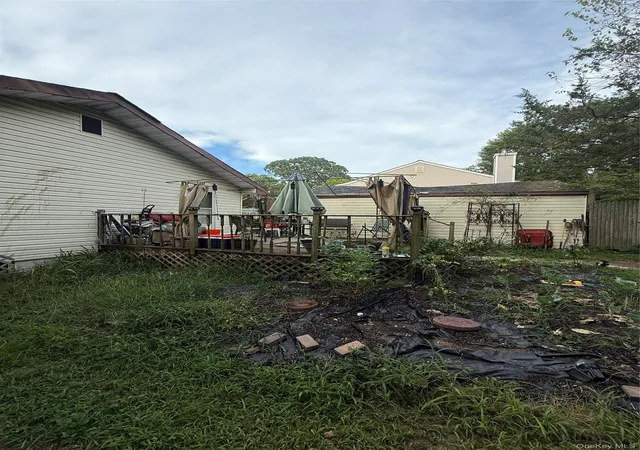 4th image of 7 Margaret Dr, Brookhaven, NY 11727 | MLS# 1024819