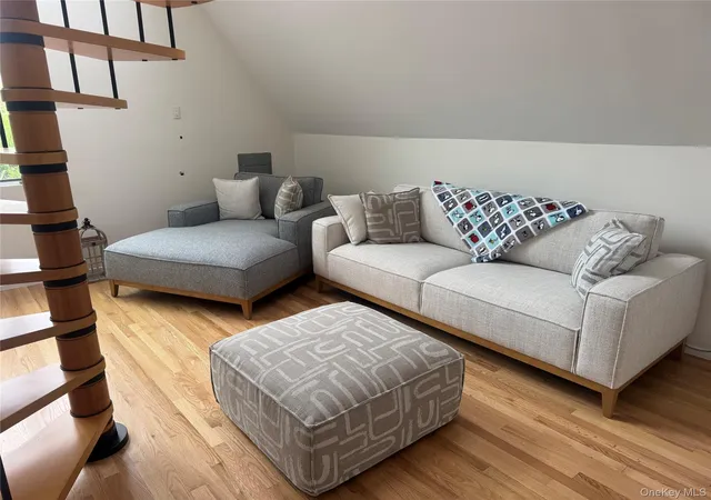 4th image of 31 Ivy Ave, Ocean Beach, NY 11770 | MLS# 1024856