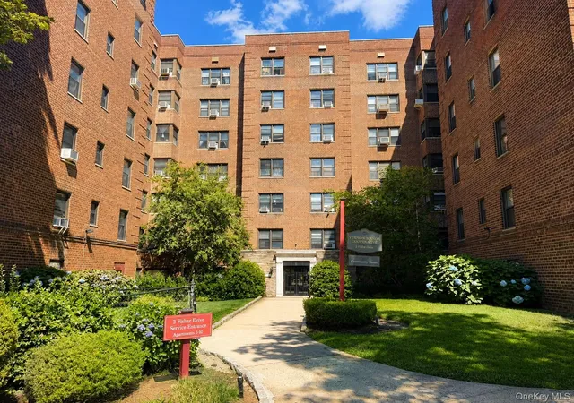 1st image of 2 Fisher Dr #618, Mount Vernon, NY 10552 | MLS# 1024865