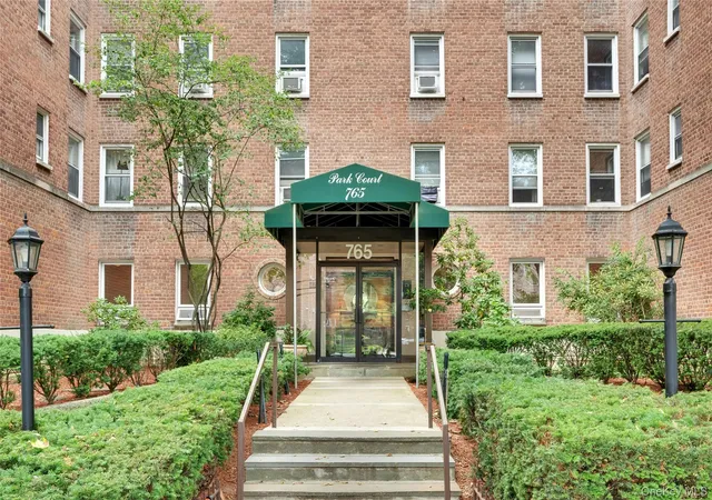 1st image of 765 Bronx River Rd #4A, Yonkers, NY 10708 | MLS# 1024879