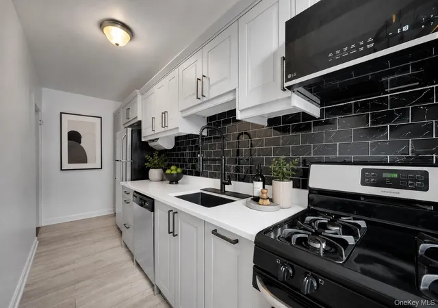5th image of 765 Bronx River Rd #4A, Yonkers, NY 10708 | MLS# 1024879